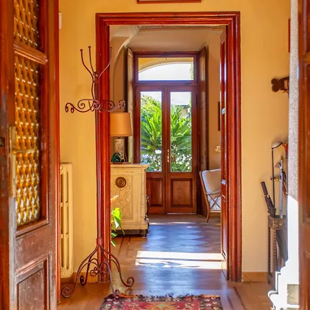 Casanova - With Private Pool *