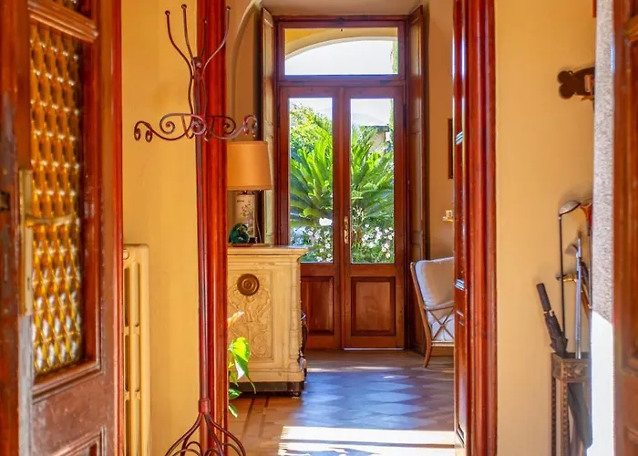 Casanova - With Private Pool *