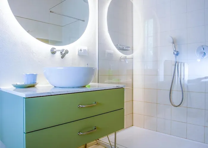 Casanova - With Private Pool * Lenno