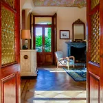 Casanova - With Private Pool *